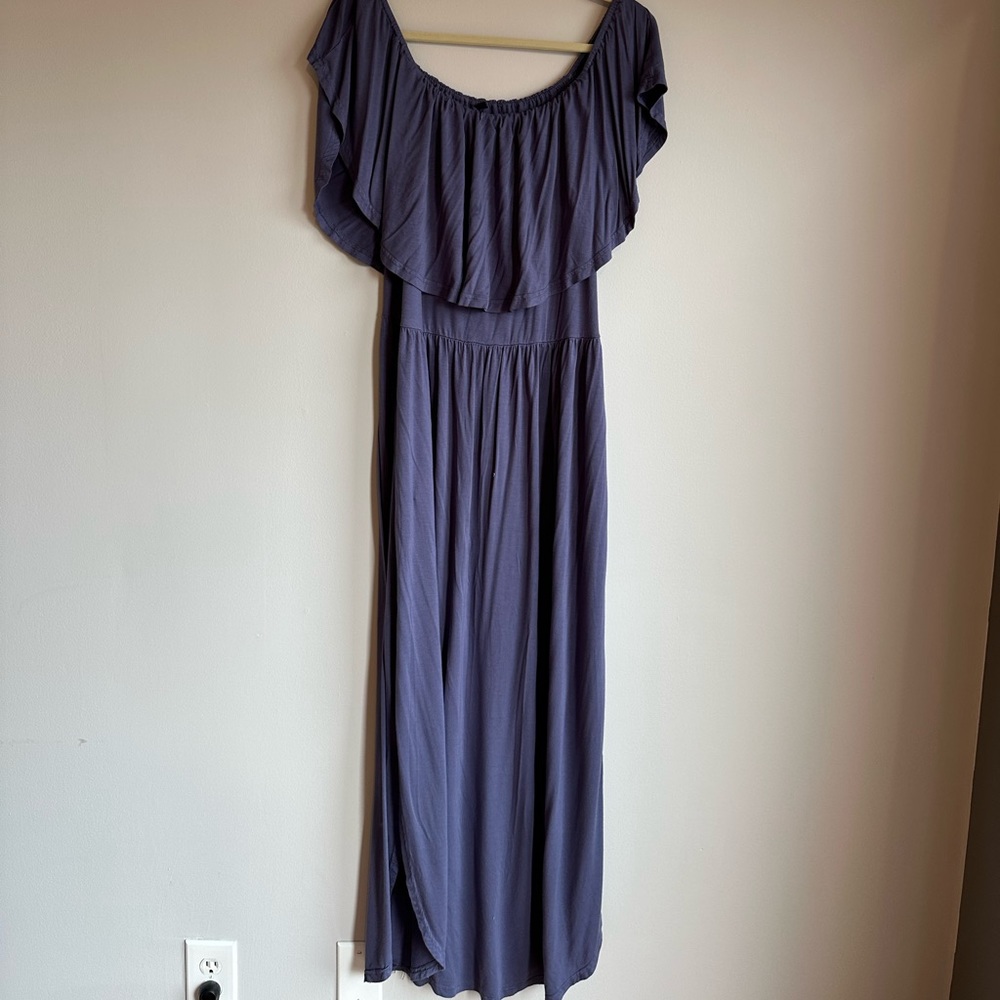 Off the shoulder lilac/gray maxi